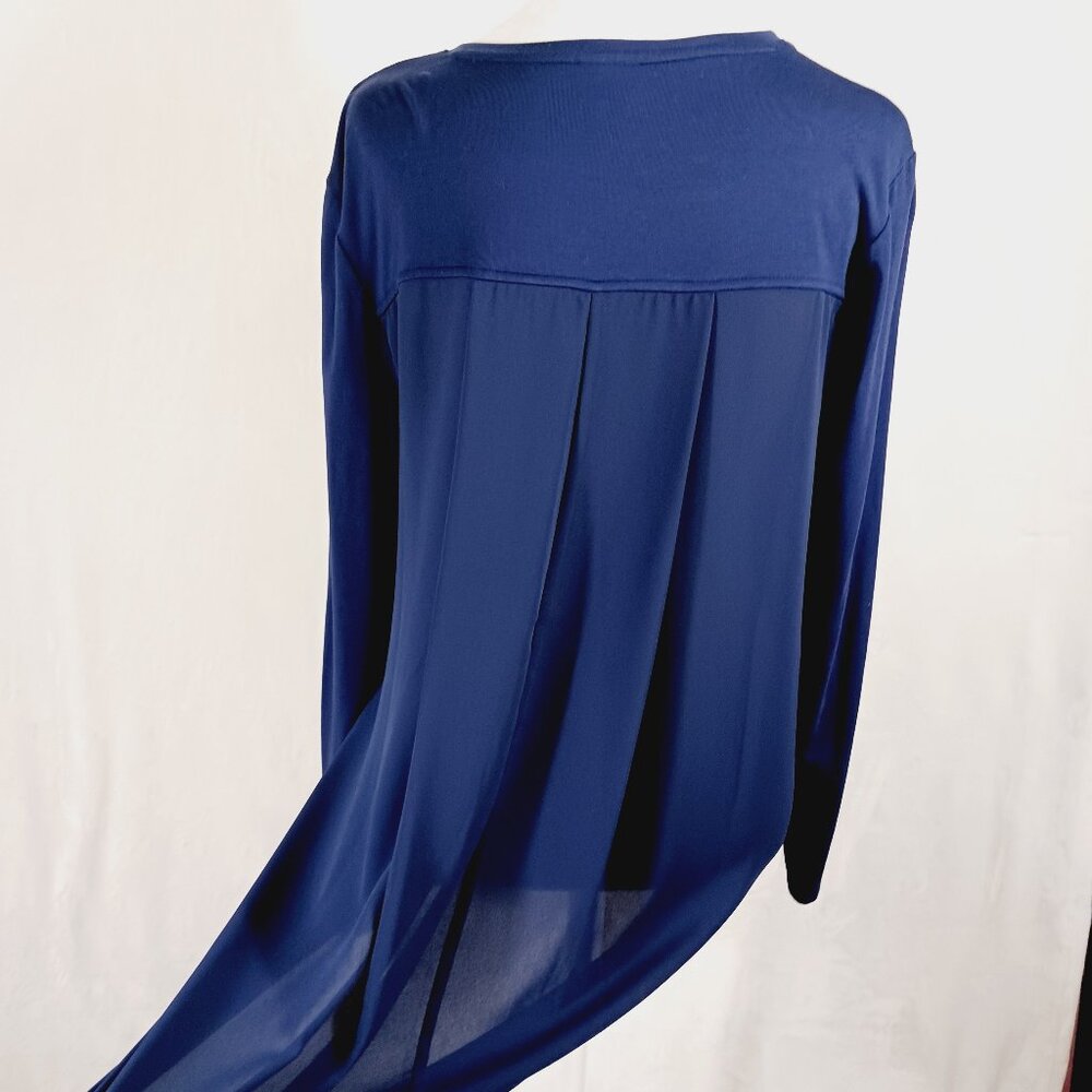 Chico's Navy Top Small, Mixed Media, Gorgeous Draped Back, High Low, Long Sleeve - Picture 6 of 14